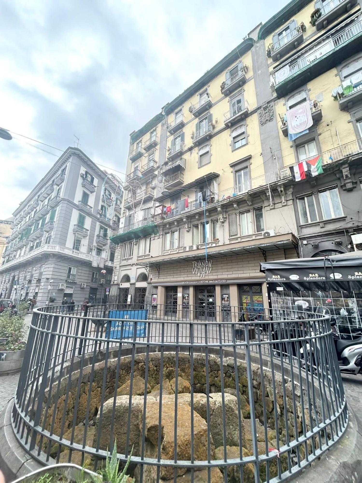 Casa Della Felicita Napels